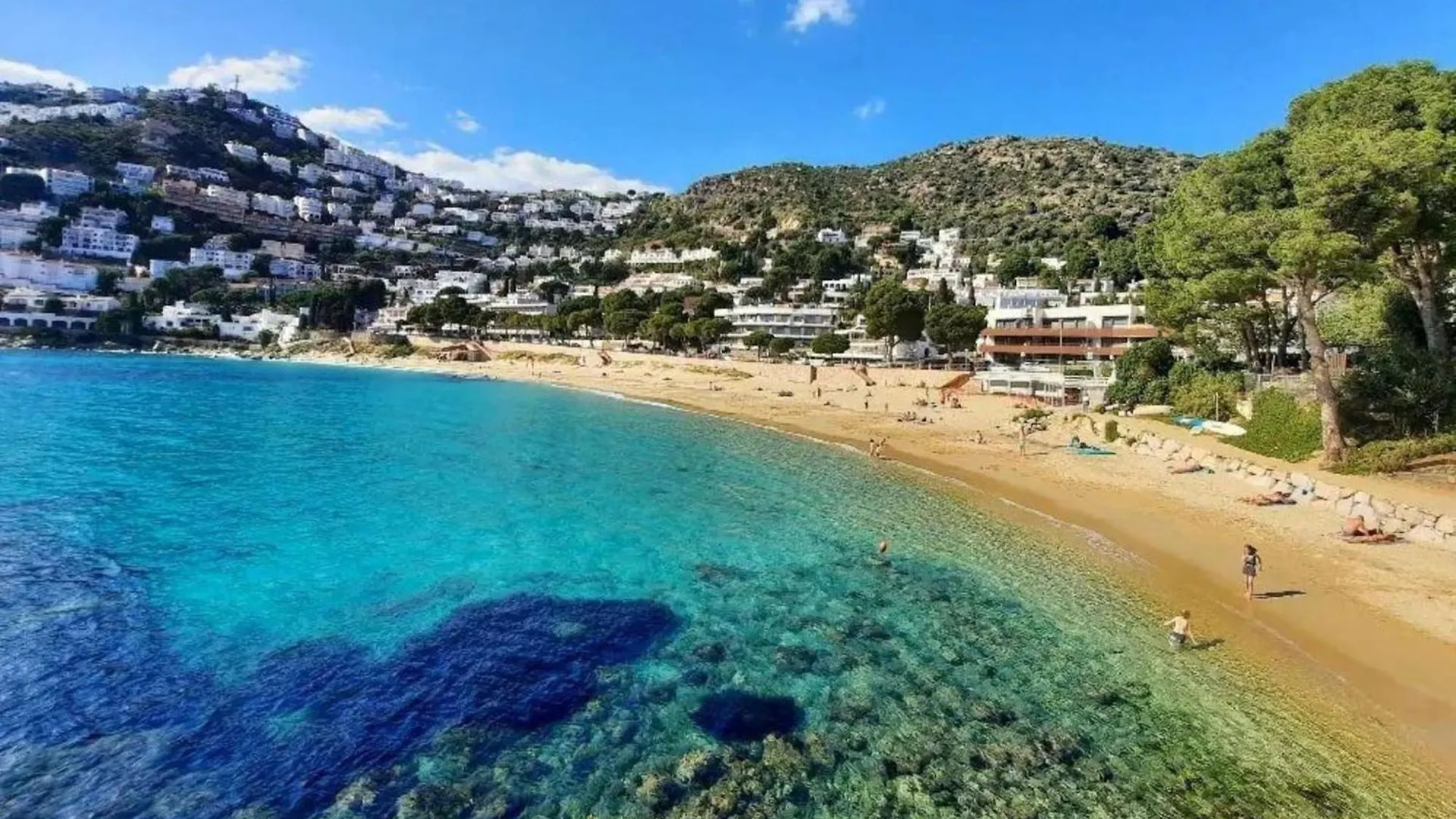 Great Apartment With View Roses Spain